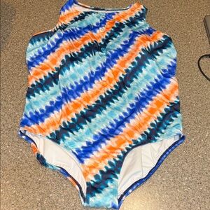 New lands end tie dye swimsuit